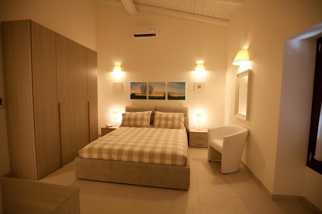 סירקוזה Italiana Resort Maniace מראה חיצוני תמונה