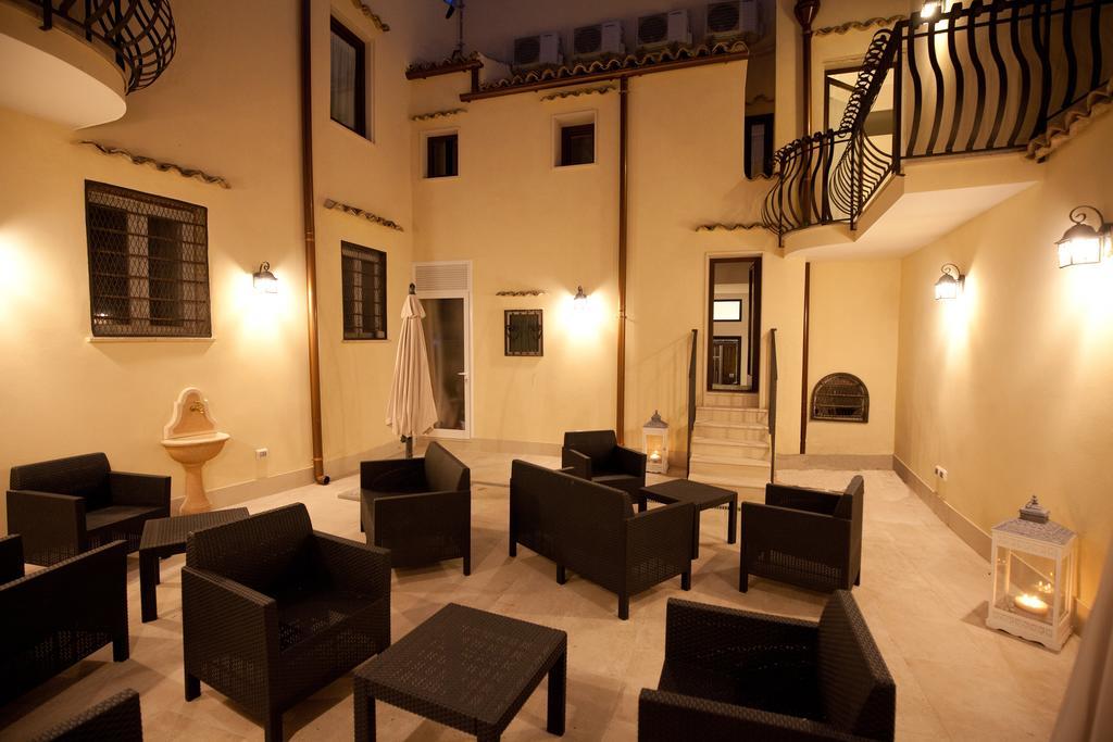 סירקוזה Italiana Resort Maniace מראה חיצוני תמונה